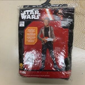 NEW Star Wars childrens Finn costume